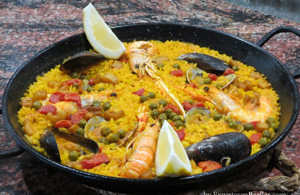 Paellas Peñíscola, paellas para llevar Torreblanca. Paella clásica.